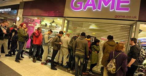 manchester arndale closing times.